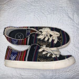 Inkkas Blackbird Low Top Sneaker